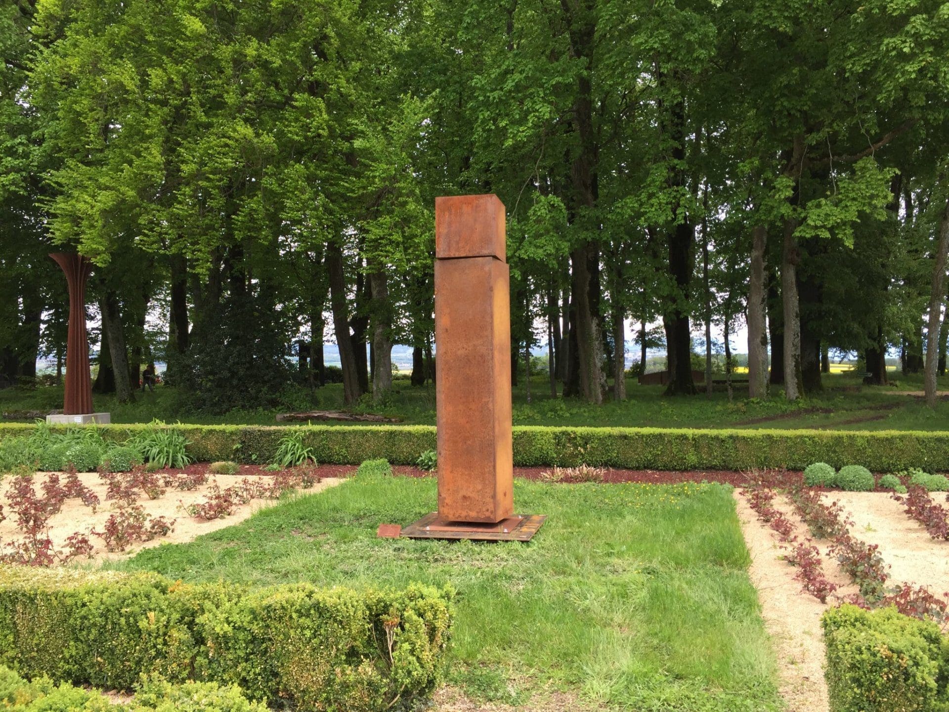 etienne_krähenbühl_art_sculpture_jardin_des_iris